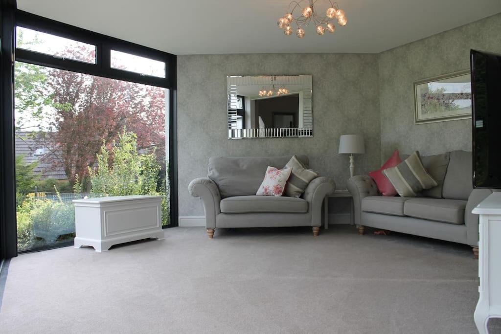 Gorgeous Family 15 Mins From City Centre Edinburgh