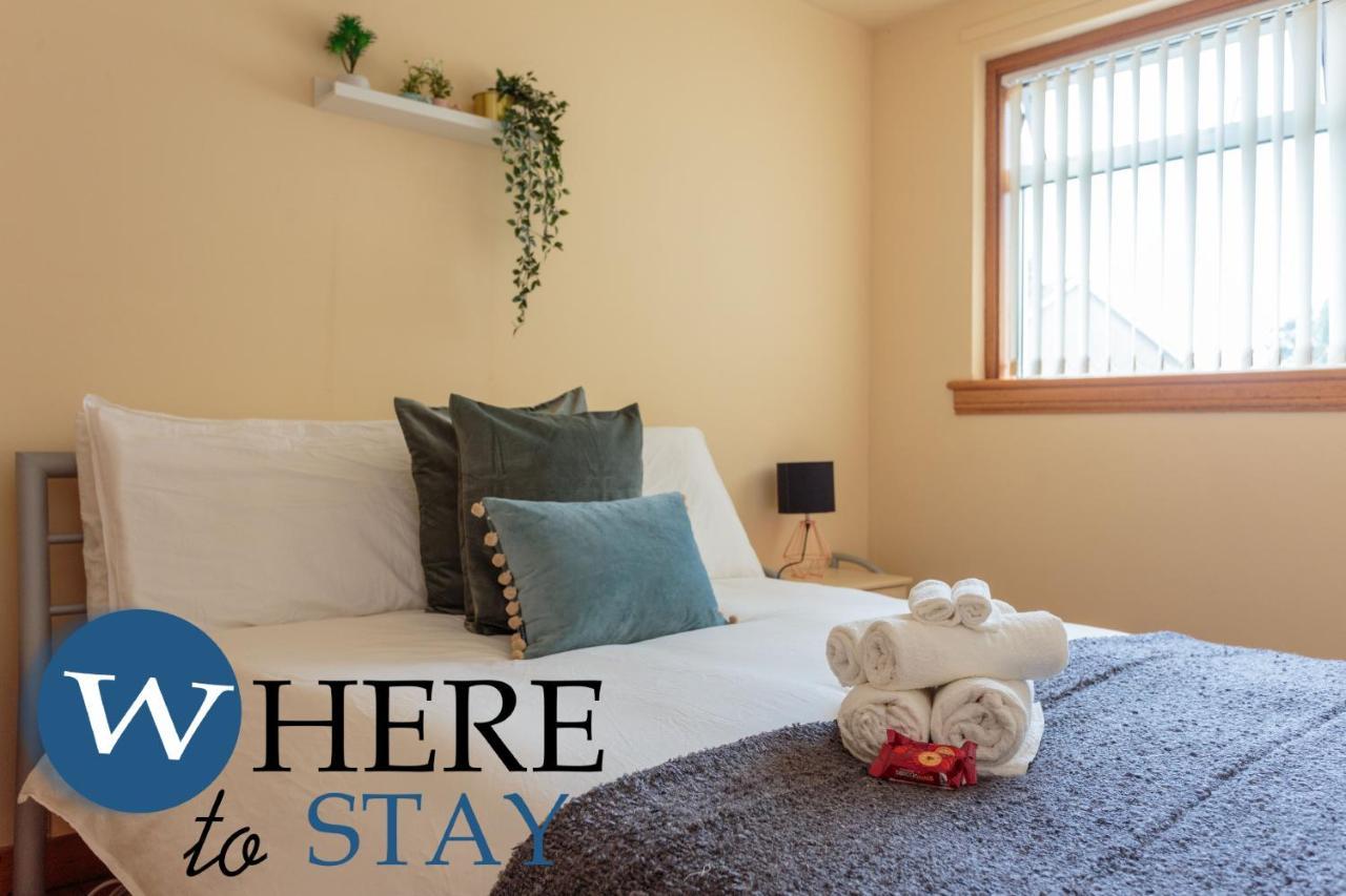Apartment Lovely By The Hillwood Park-free Parking *
