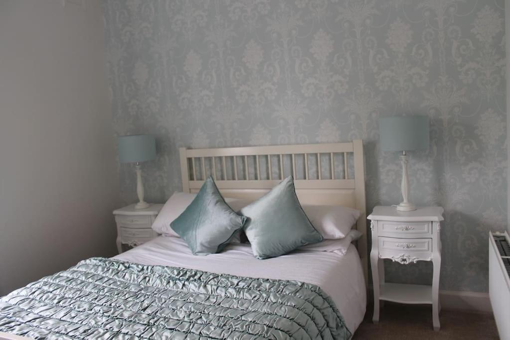 Gorgeous Family 15 Mins From City Centre