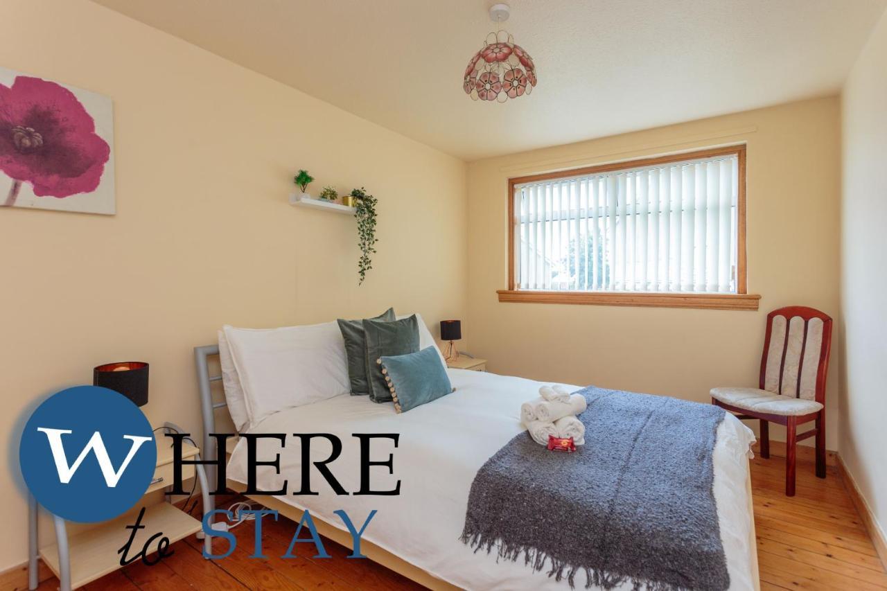 Lovely By The Hillwood Park-free Parking Apartment Edinburgh