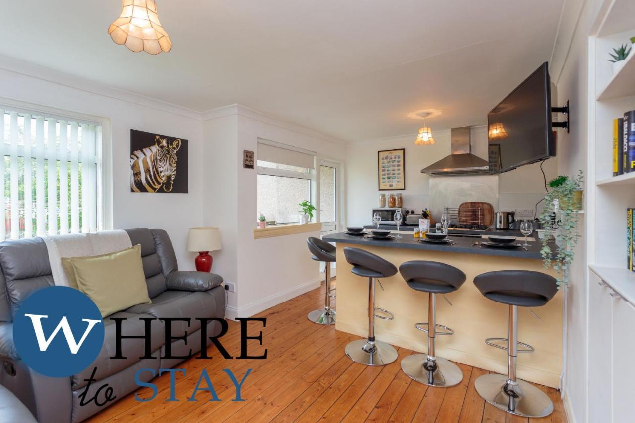 Lovely By The Hillwood Park-free Parking * Edinburgh