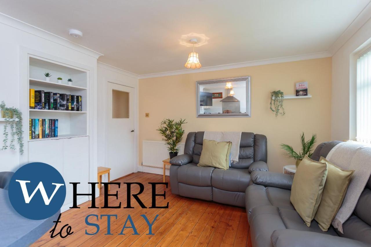Apartment Lovely By The Hillwood Park-free Parking