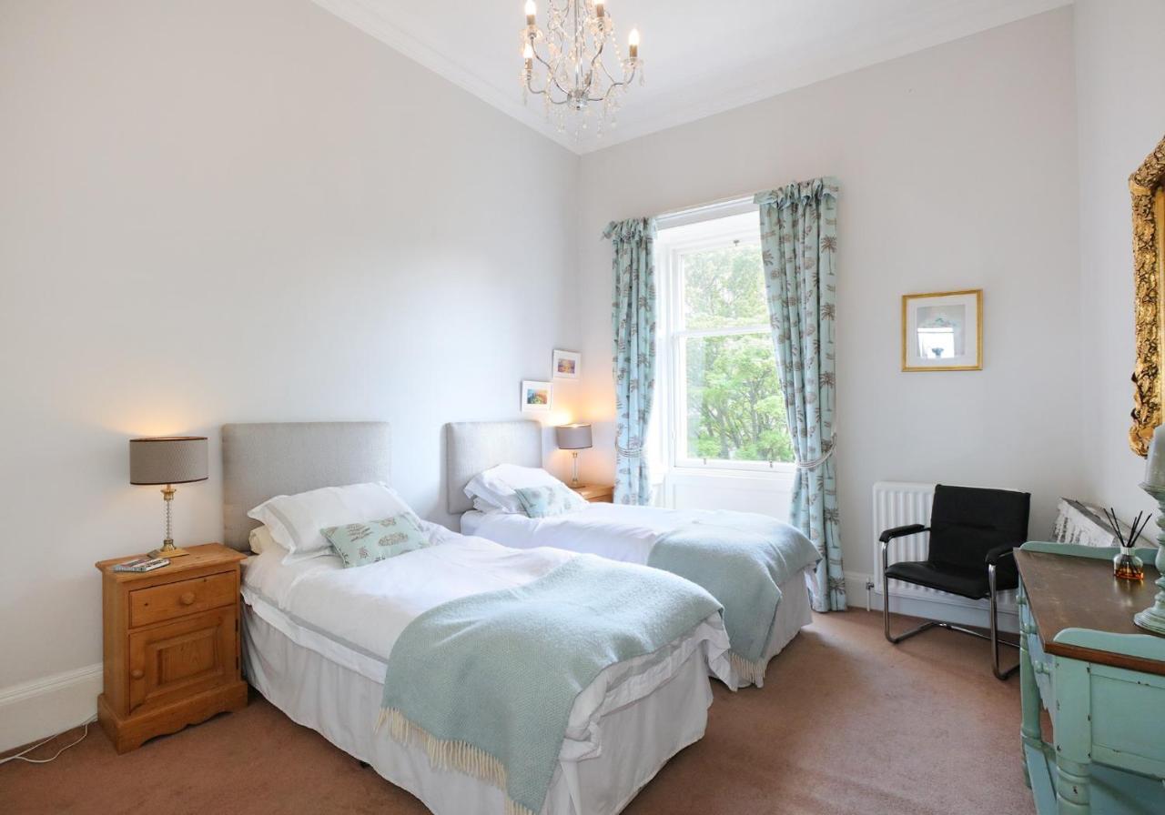 The Rothesay Terrace * Edinburgh