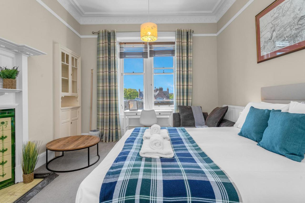 Marchmont Traditional *