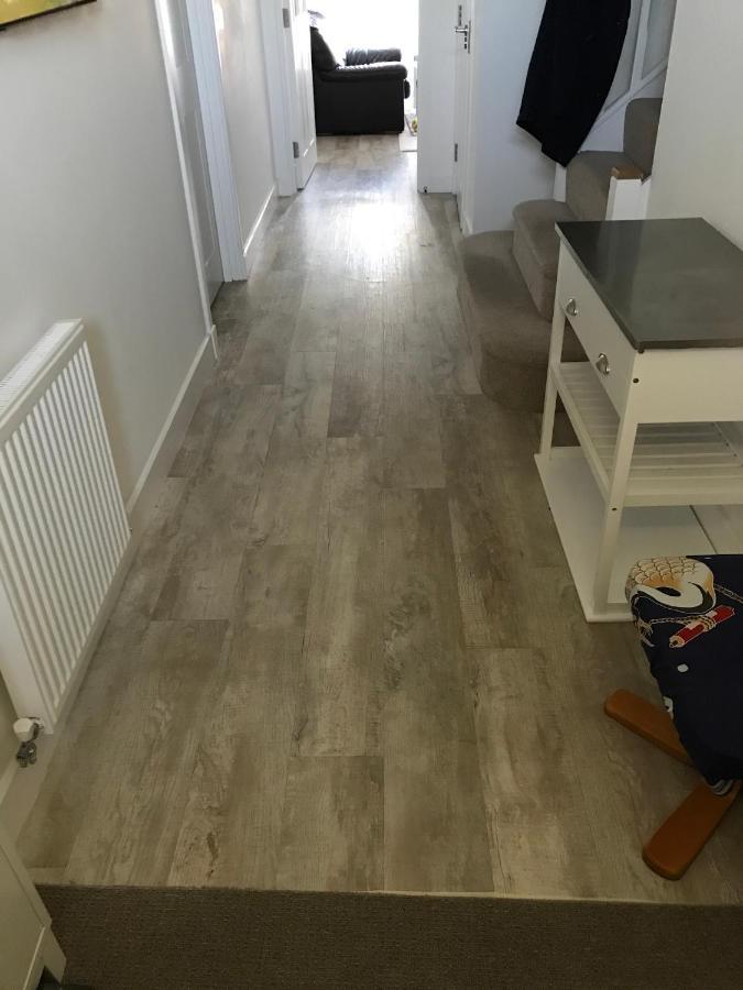 Large En Bedroom For 2 Persons No Breakfast Provided Bed & Breakfast