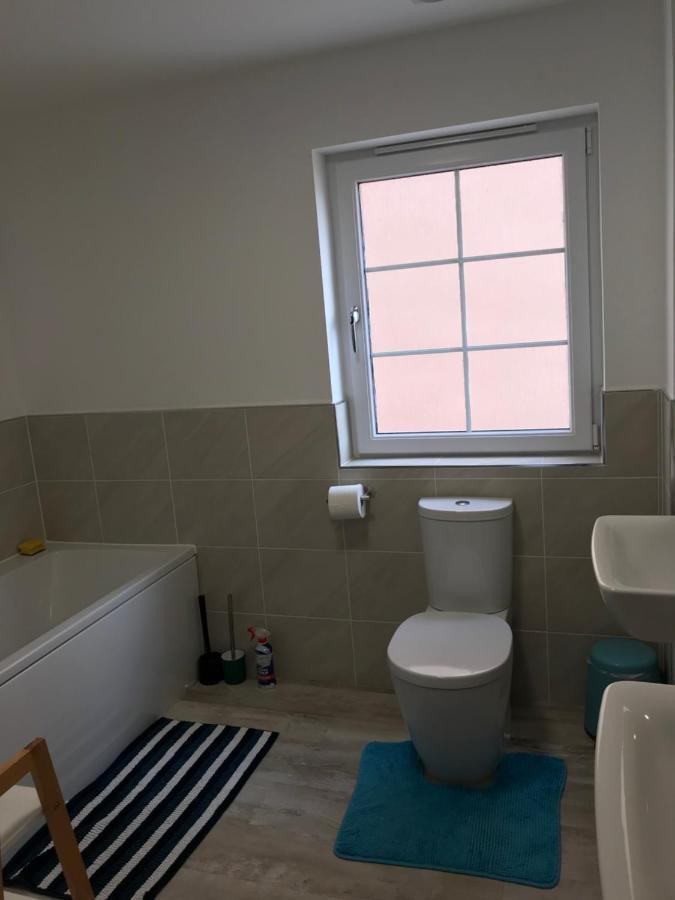 Large En Bedroom For 2 Persons No Breakfast Provided Bed & Breakfast *