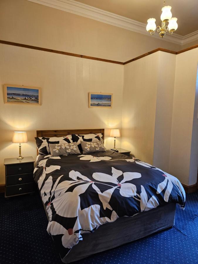 Smiths Bed & Breakfast Edinburgh