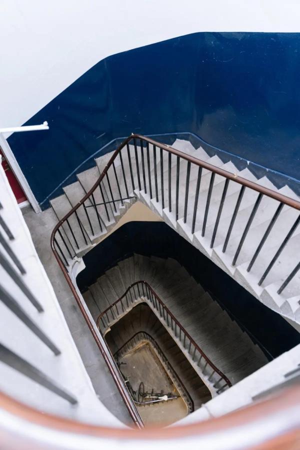 & Modern 2bd Flat - * EDI