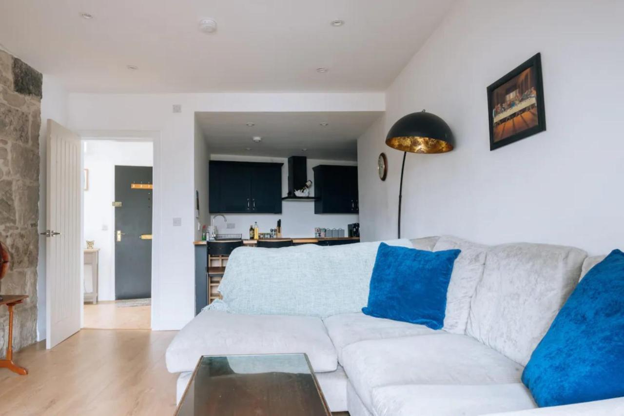 & Modern 2bd Flat - * EDI