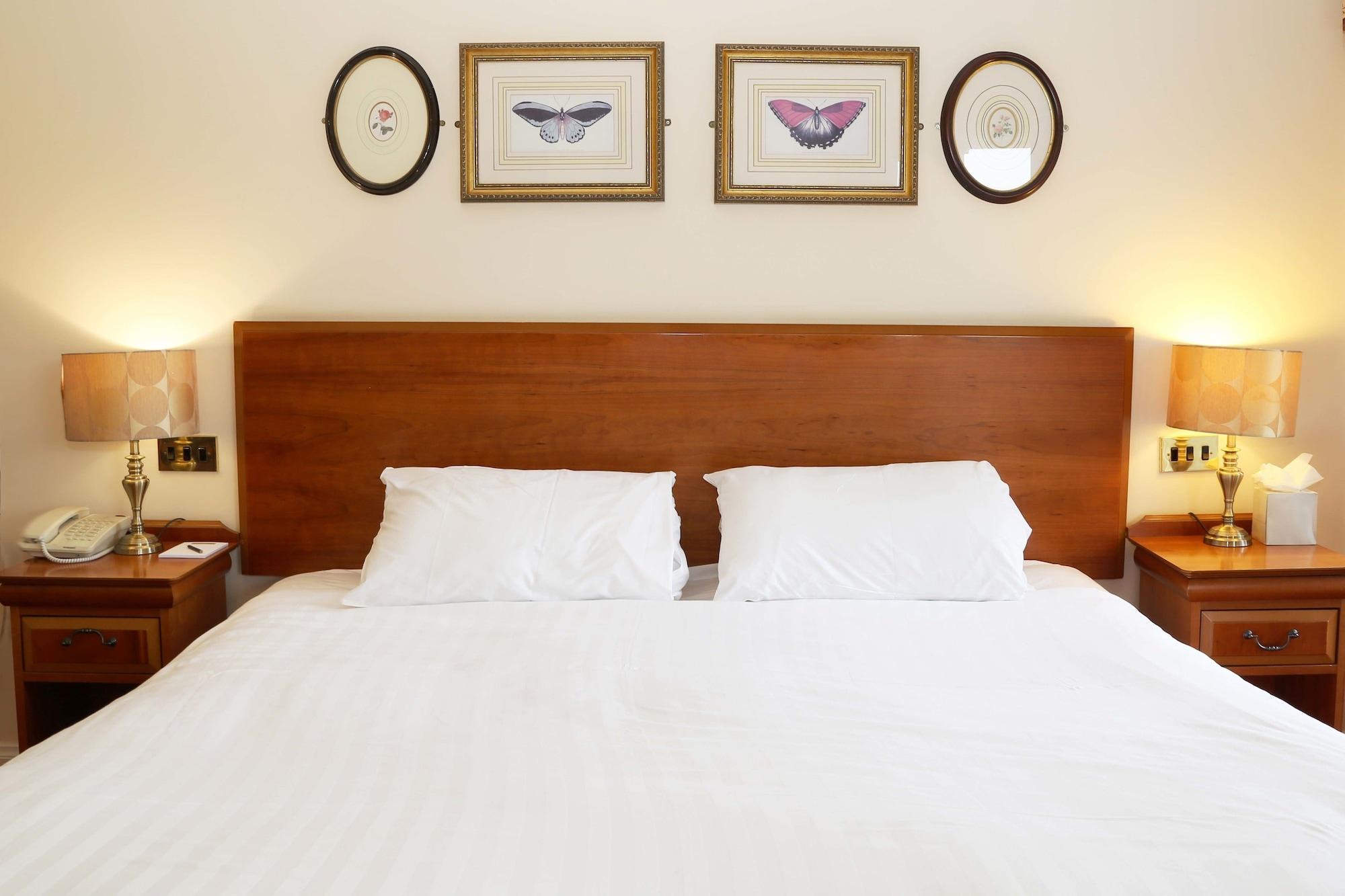 Old Waverley Hotel 3*