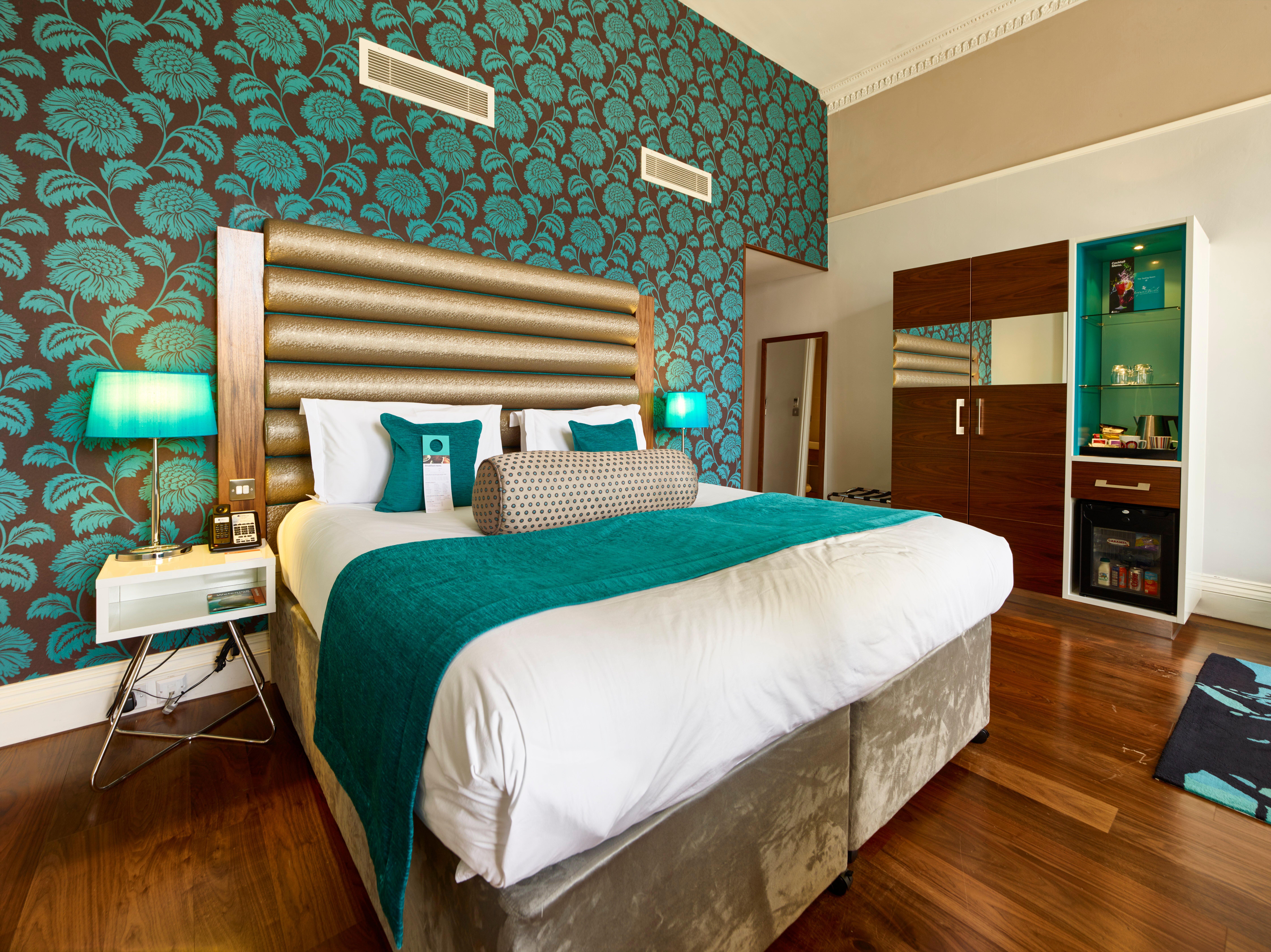 Hotel Indigo By Ihg 4*