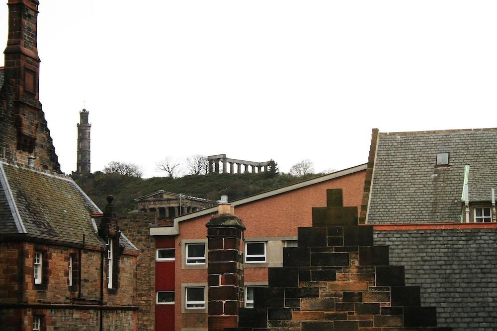 Dreamhouse Holyrood Park Apartment