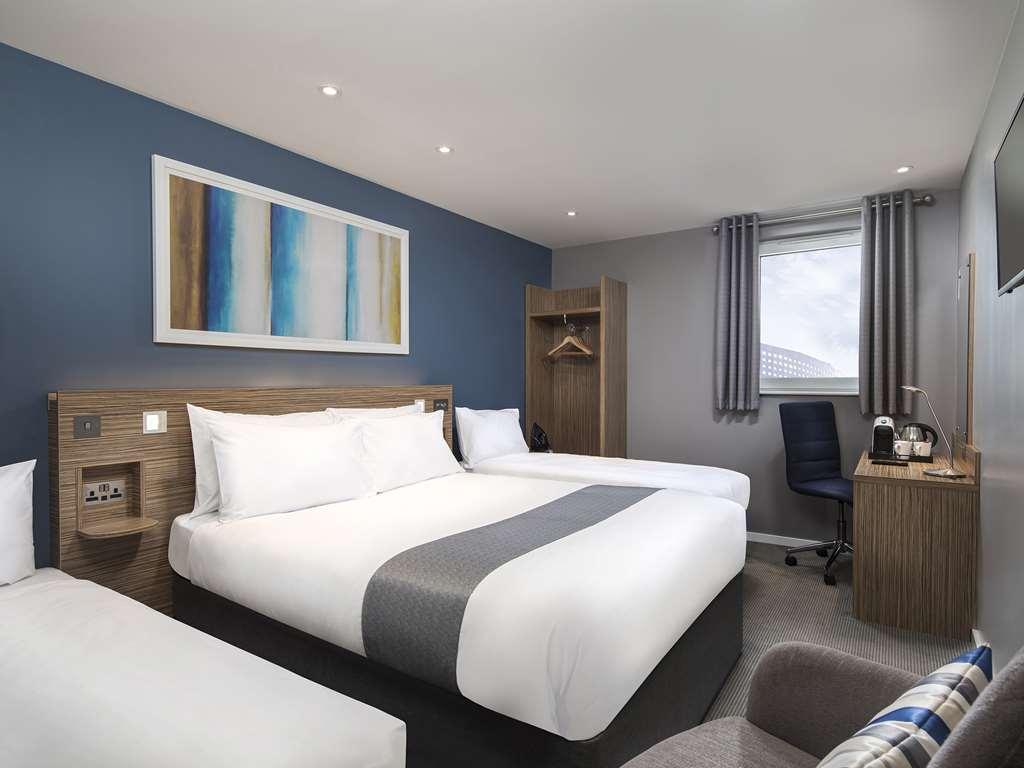 Hotel Travelodge Central 3*