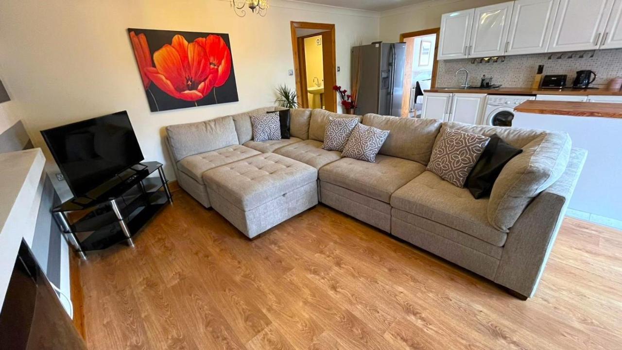 Chalet Elegant 2 Bedroom