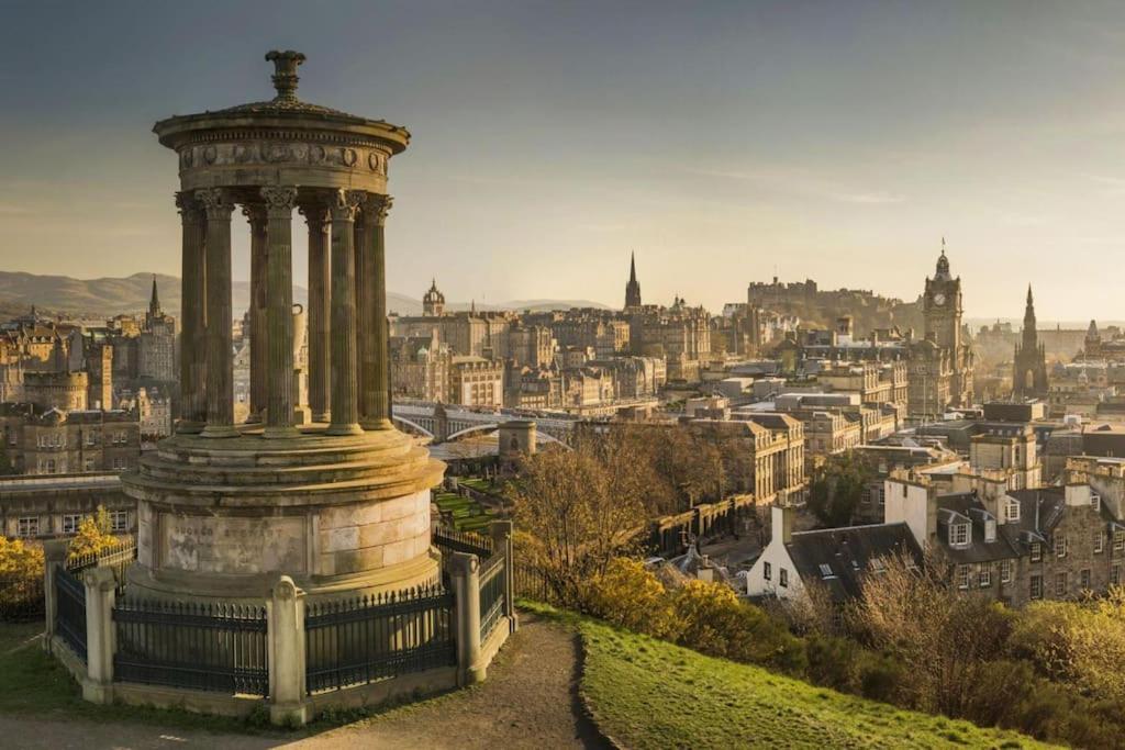 Stylish Victorian Apartment's Close To The Botanical Gardens, Free Parking! Appartement EDI