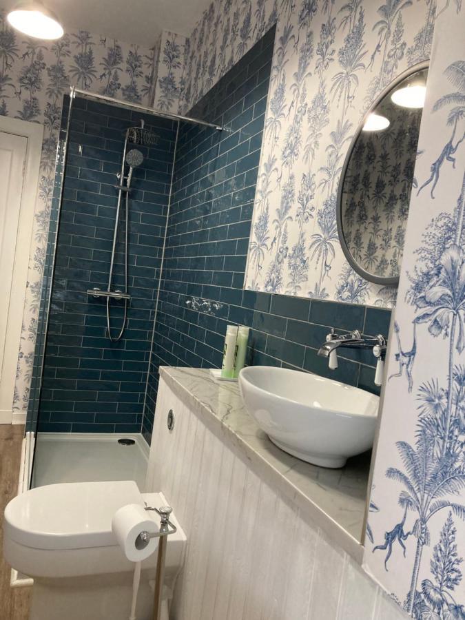 West End Townhouse * Edinburgh