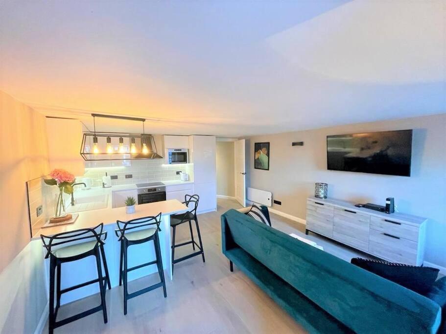 Stylish, And Cosy 1bd Nr Canongate Appartement EDI