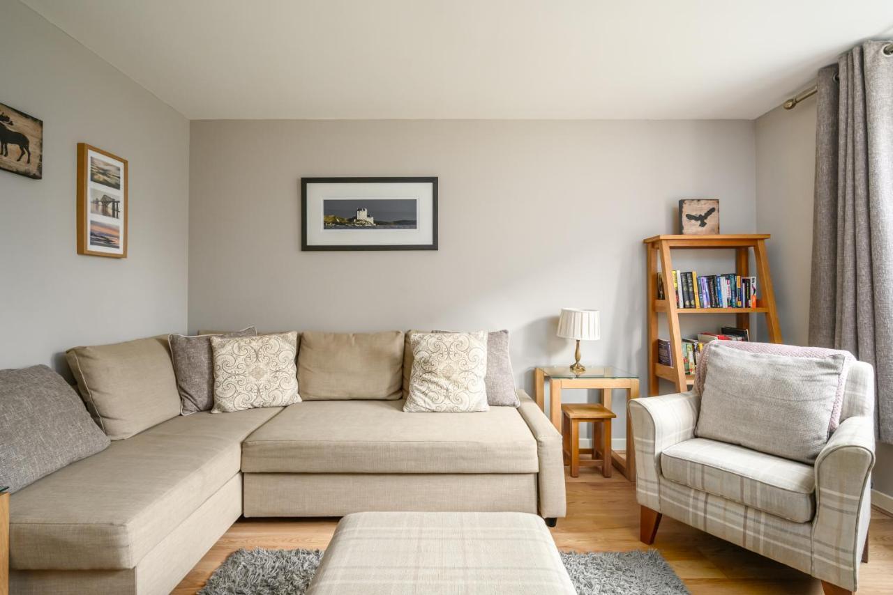 Castle View Hideaway Apartment *