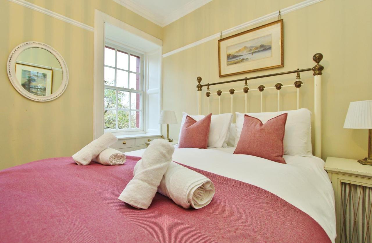 Elegant 3-bedroom Ramsay Garden In Centre EDI
