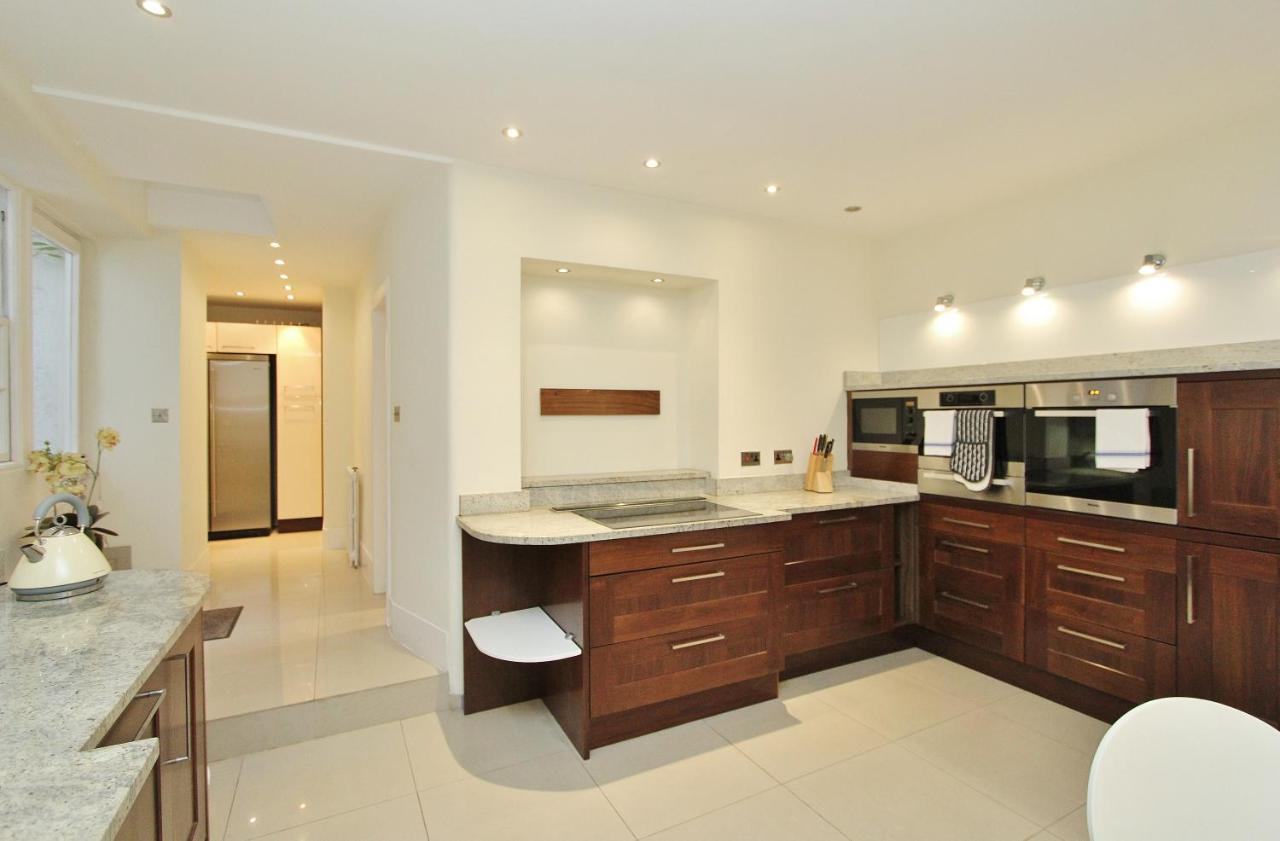 Elegant 3-bedroom Ramsay Garden In Centre Appartement EDI