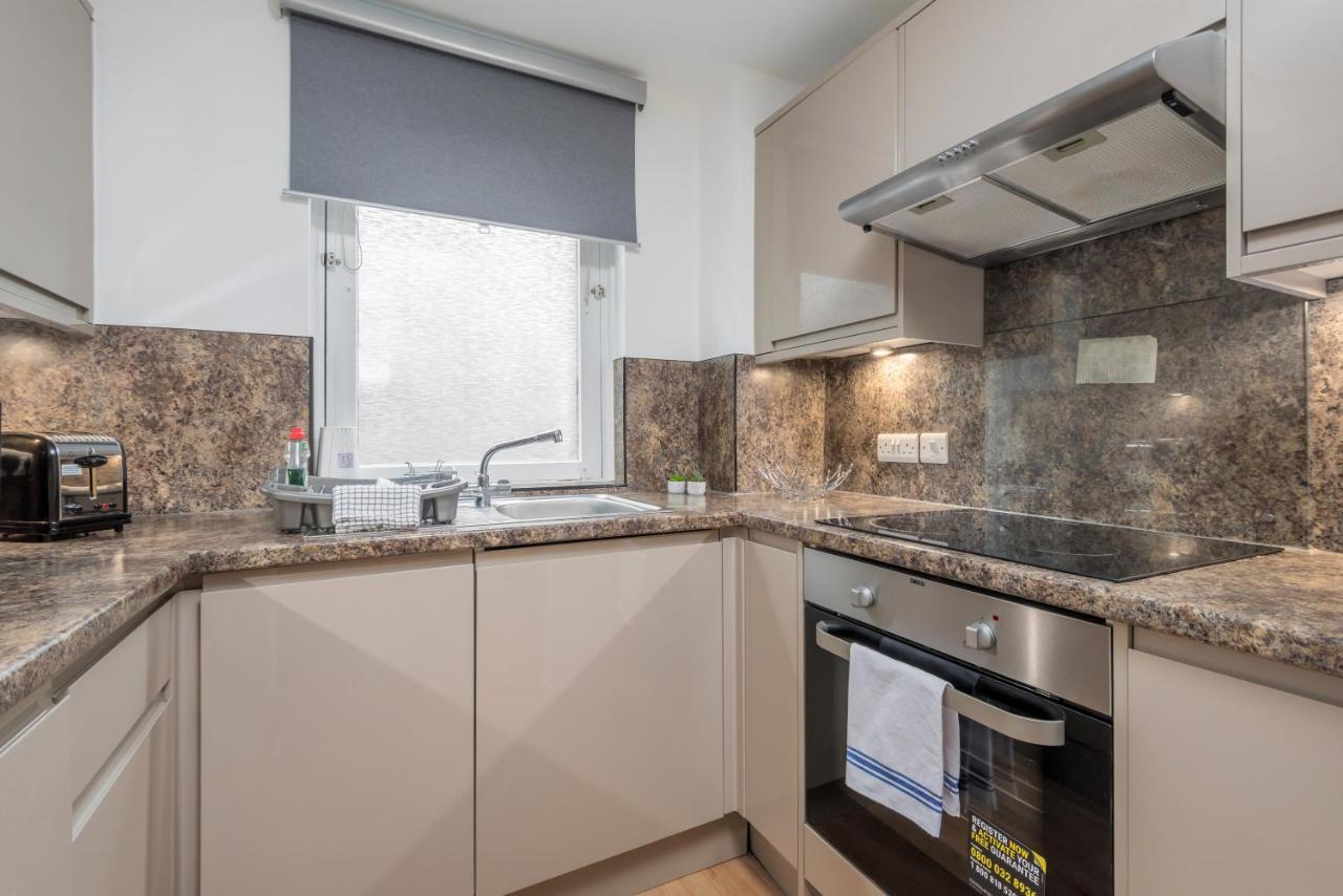 Apartment Cosy 1 Bedroom In The West End EDI