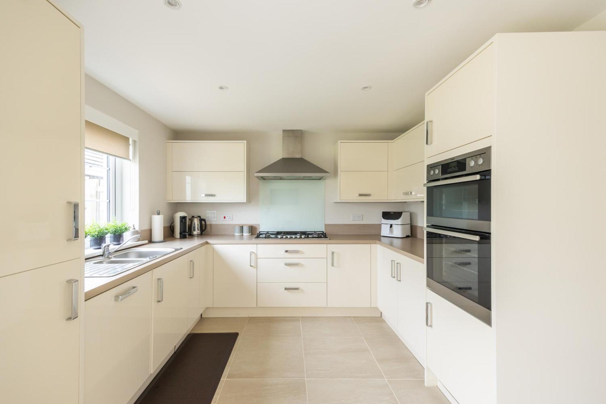 Ferienhaus Luxury Detached EDI