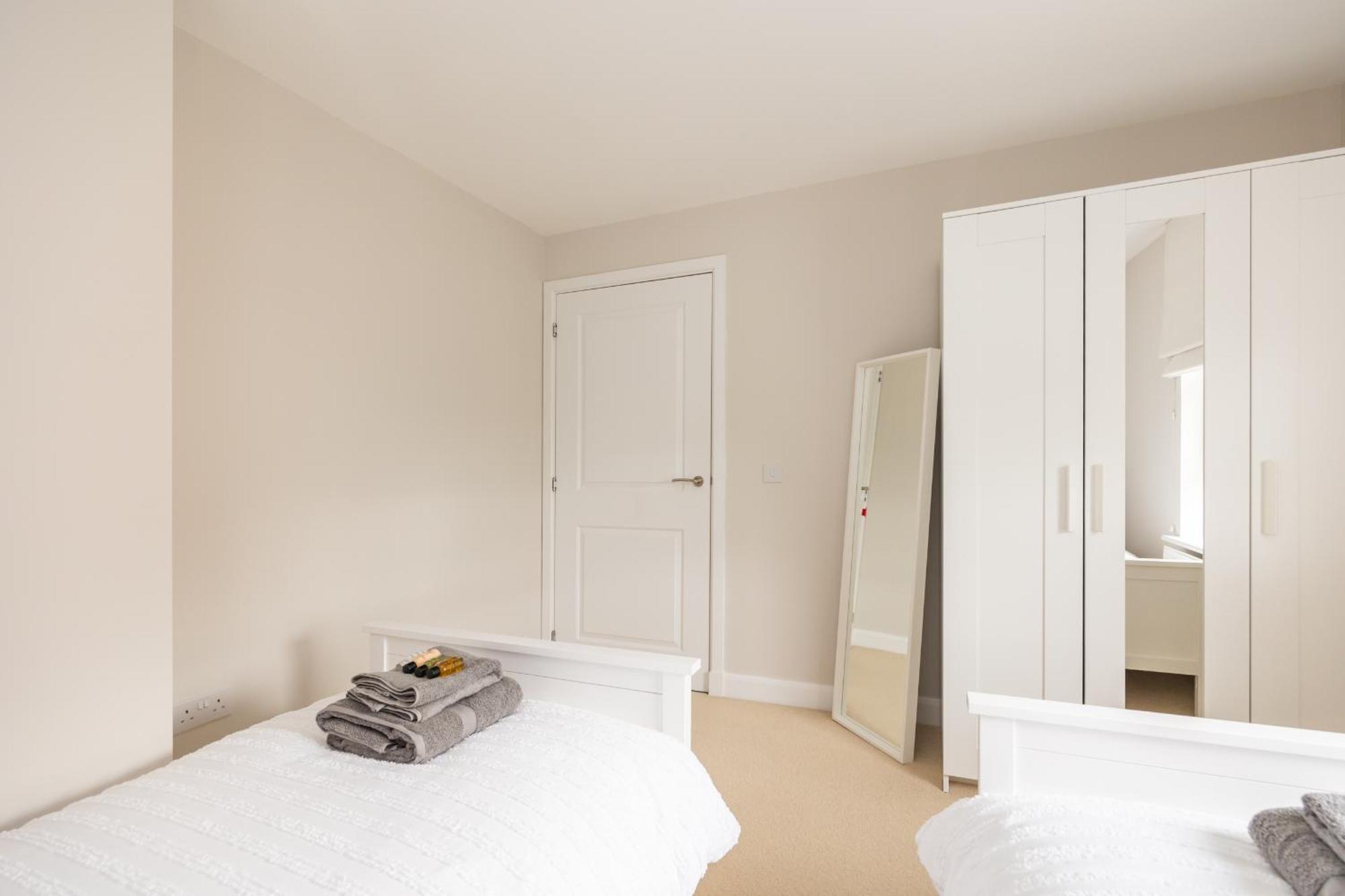 Luxury Detached EDI