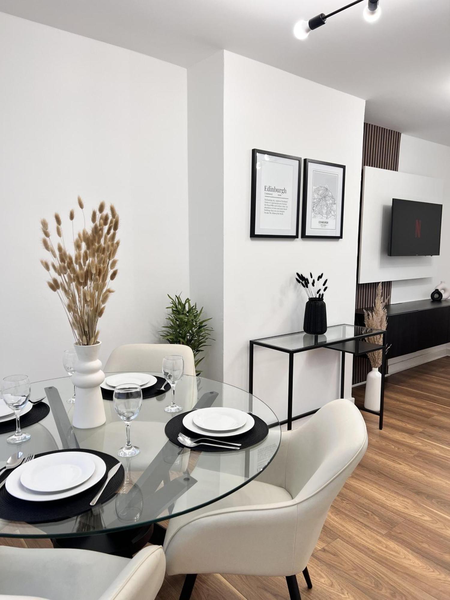 Holiday home Modern 2 Bedroom In Free Parking Edinburgh