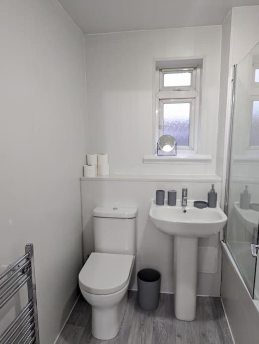 3 Bedroom Sleeps 8 EDI