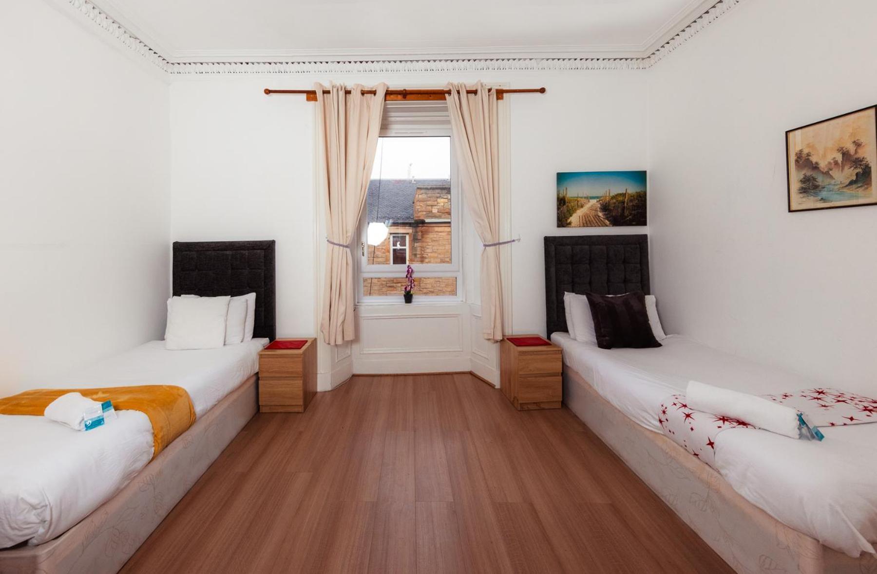 Desirable By The City Centre Apartment Edinburgh