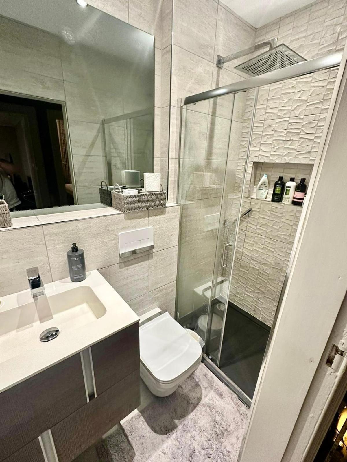 Immanuel House - Modern Luxury Victorian 1872 - Free Parking & Fast Fibre Optic Wifi Appartement EDI