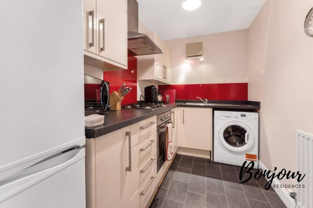 Monge Old Town 2br-1ba, Near Royal Mile By Bonjour Residences Apartment Edinburgh