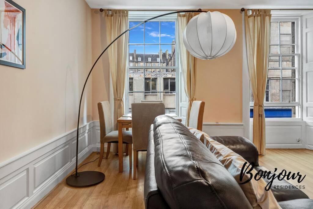 Monge Old Town 2br-1ba, Near Royal Mile By Bonjour Residences Apartment *