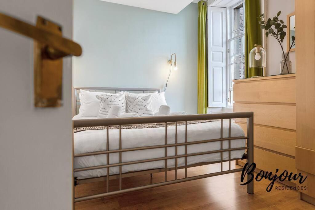 Monge Old Town 2br-1ba, Near Royal Mile By Bonjour Residences * Edinburgh