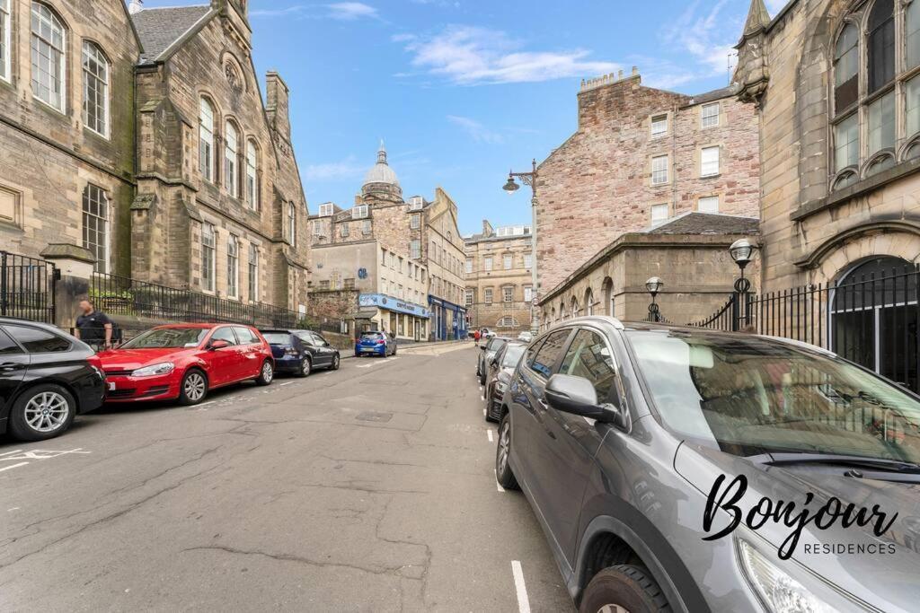 Apartment Monge Old Town 2br-1ba, Near Royal Mile By Bonjour Residences