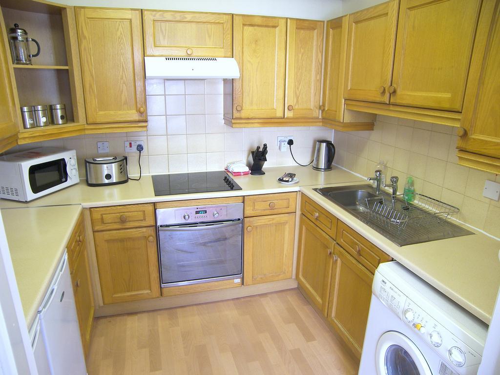 Royal Mile, - 2 Bedroom *