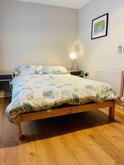 Apartment Modern 2 Bedrooms & Two Bathrooms *