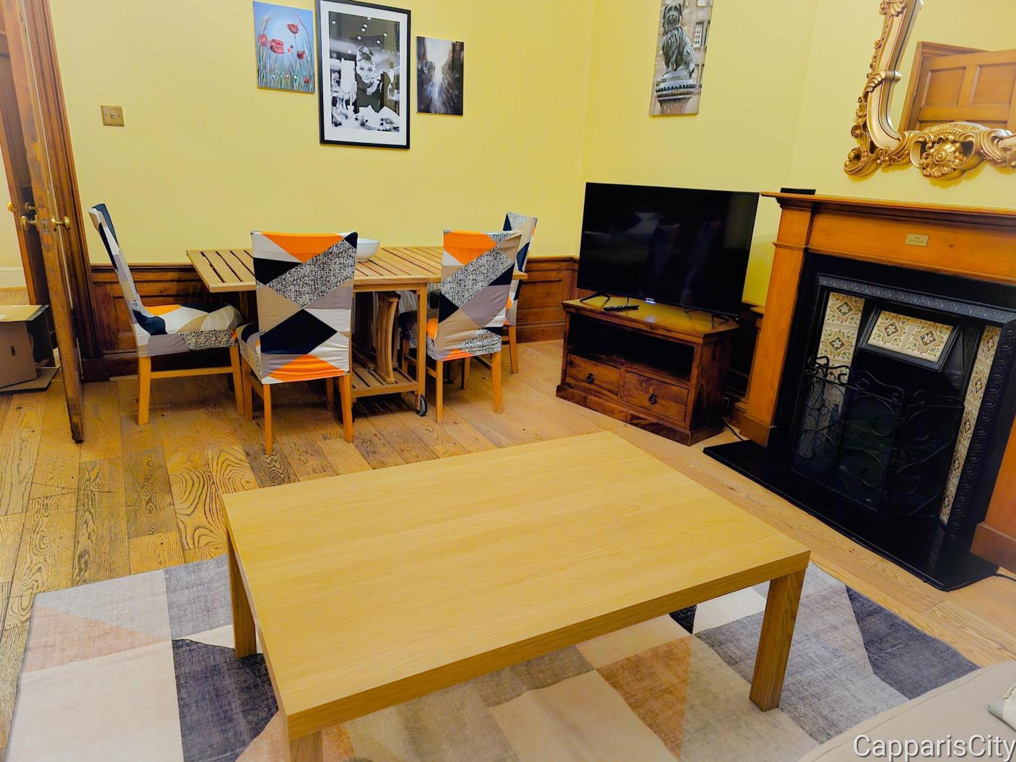 Georgian 2 Bedroom Apartment *