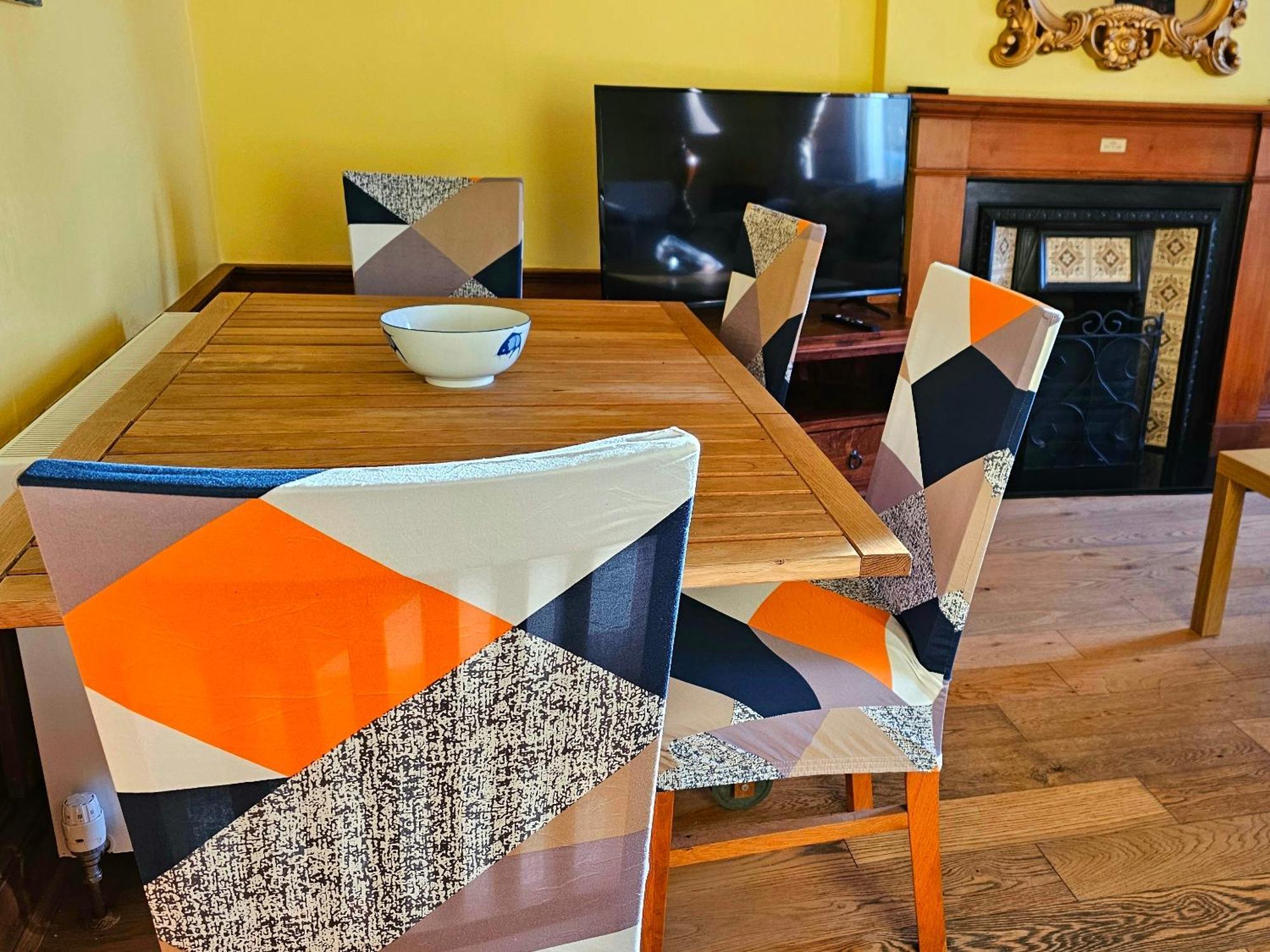 Georgian 2 Bedroom Apartment