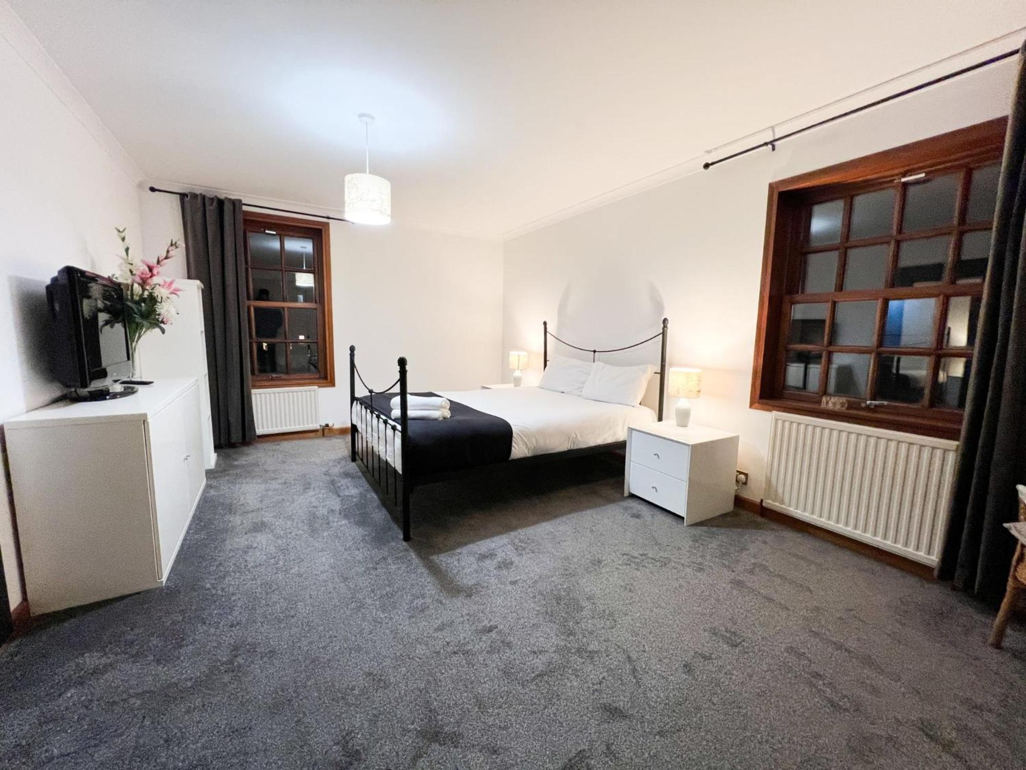 Appartement 2br Flat Historic Centre Sleeps 5 *