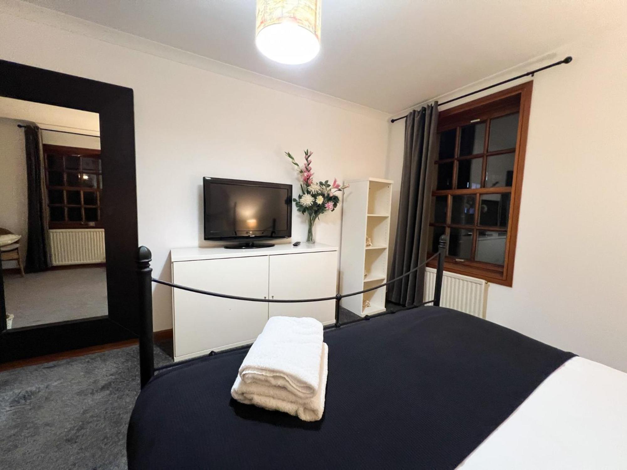 2br Flat Historic Centre Sleeps 5 * Édimbourg