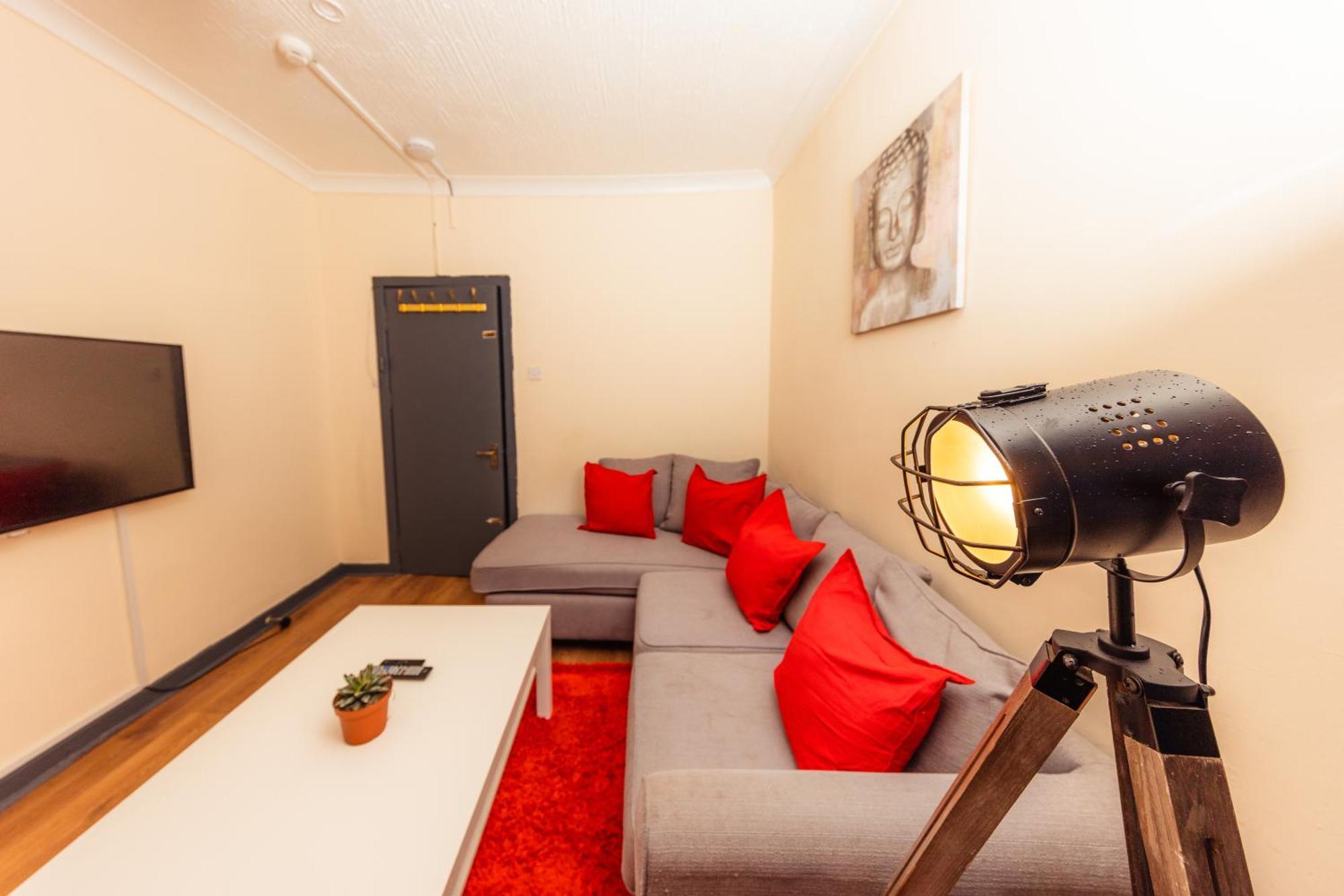 Apartment Cozy Old Town 4 Bedrm *