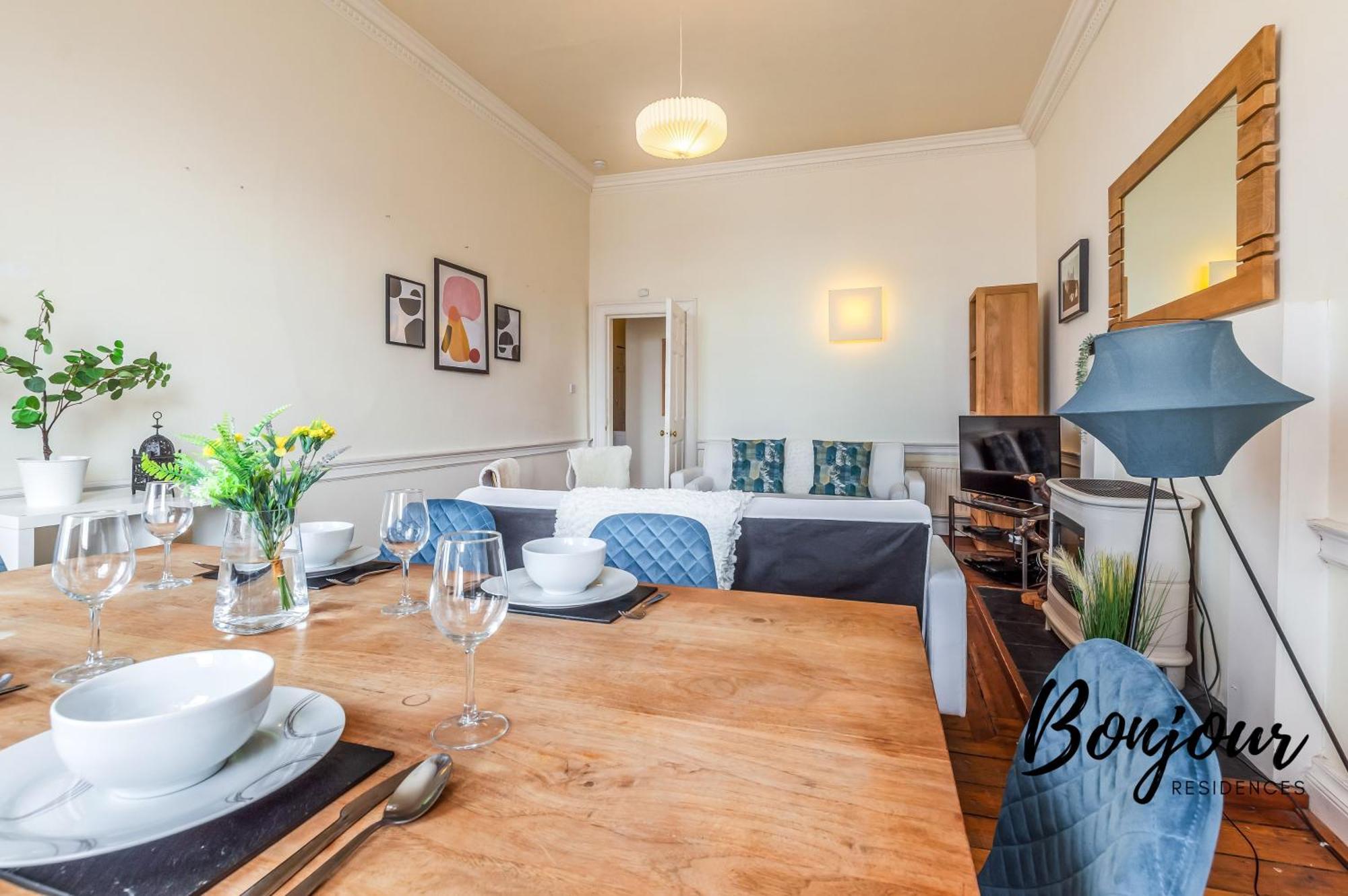 Belleville Central St James Quarter Free Offsite Parking & Views By Bonjour Residences EDI