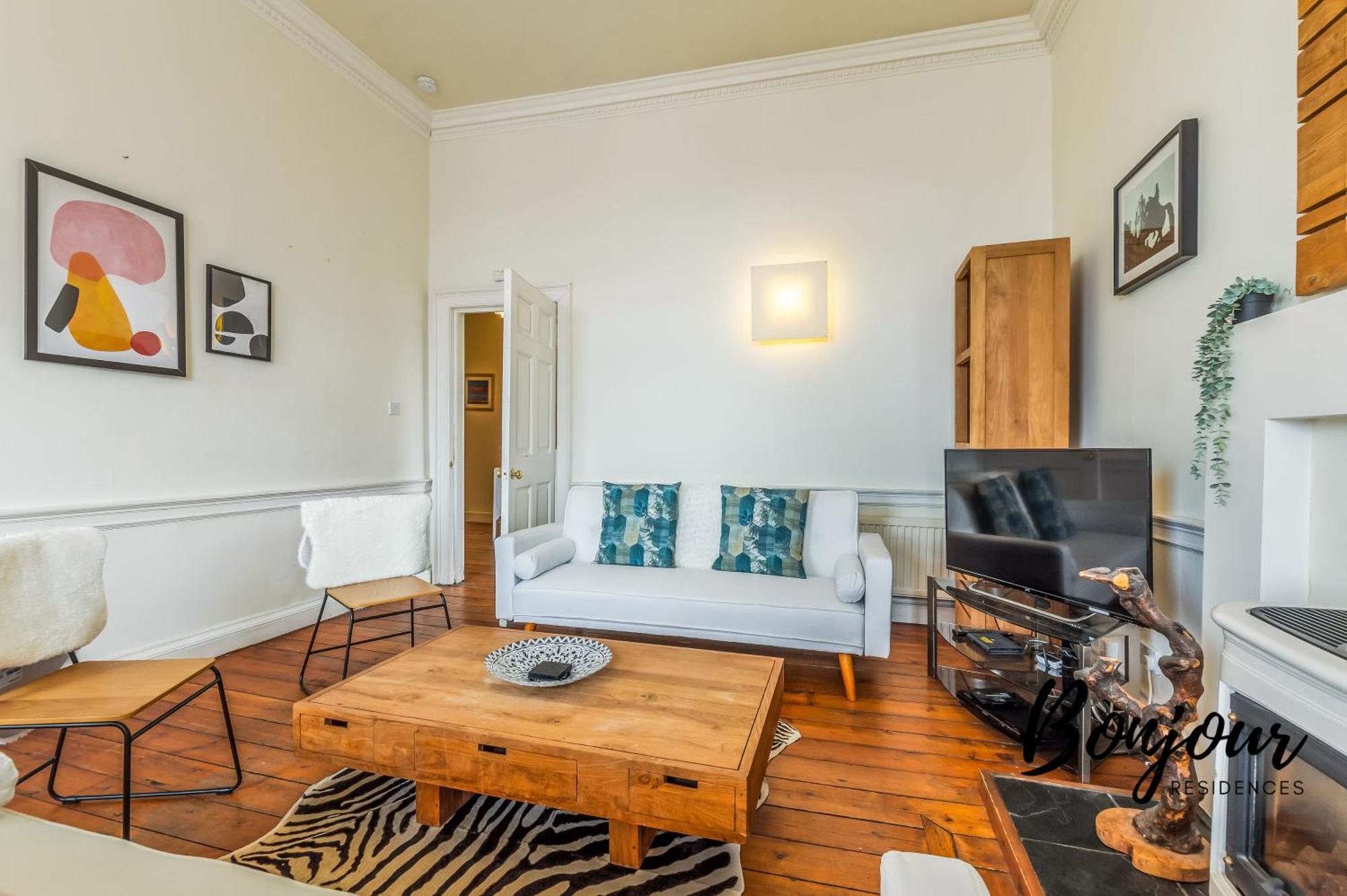 Appartement Belleville Central St James Quarter Free Offsite Parking & Views By Bonjour Residences *