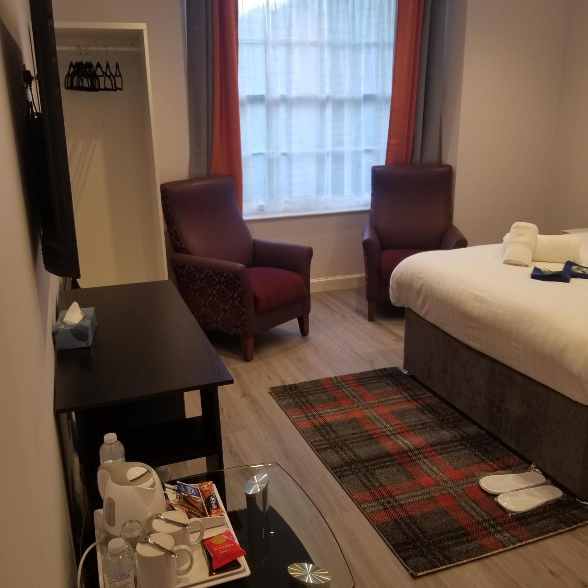 Mayfield Guest house