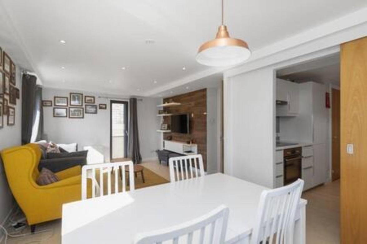 Gorgeous Old Town Hideaway Apartment Edinburgh