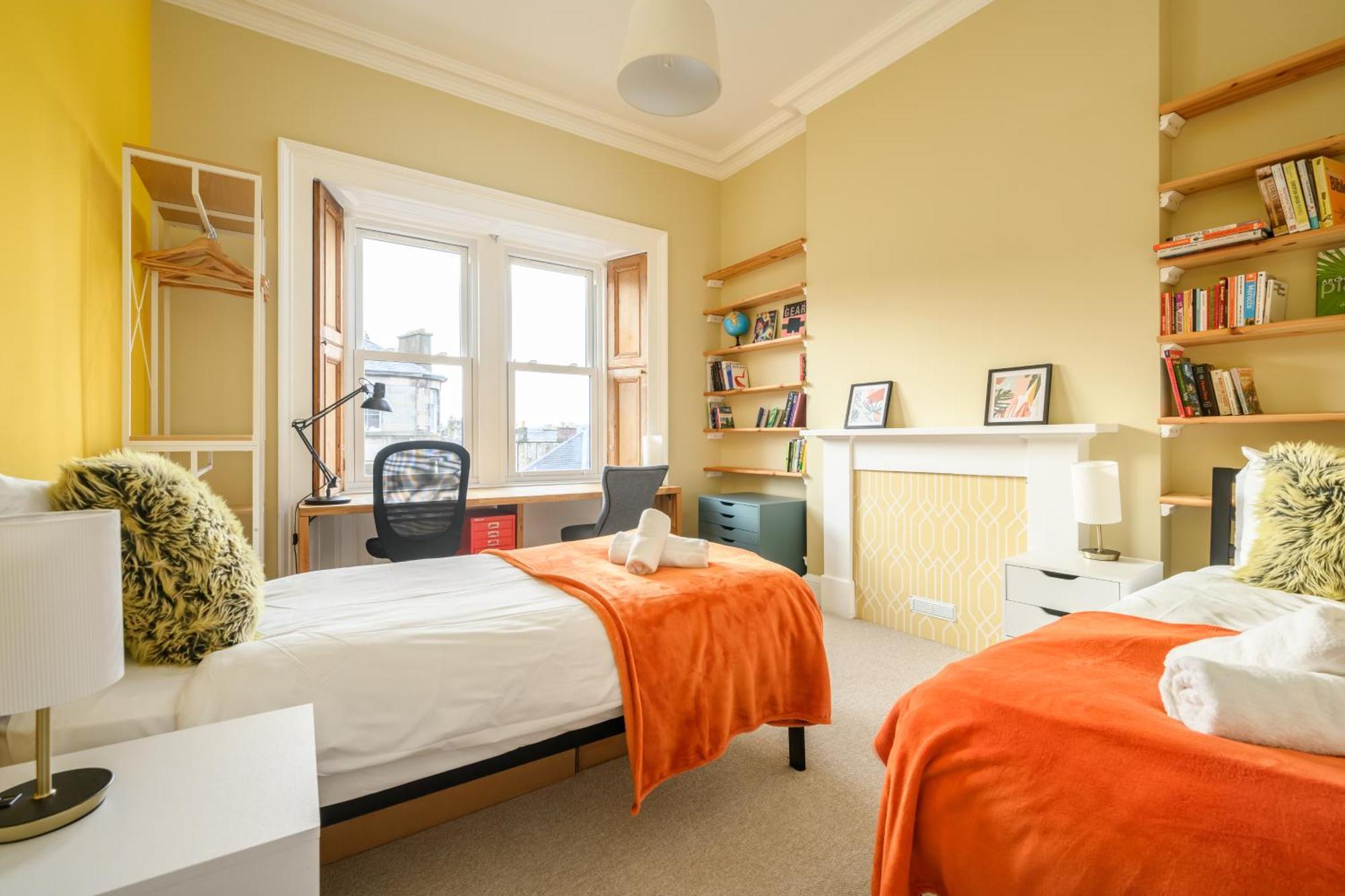 5-br 3-bth Newington - Modern & Spacious * Edinburgh
