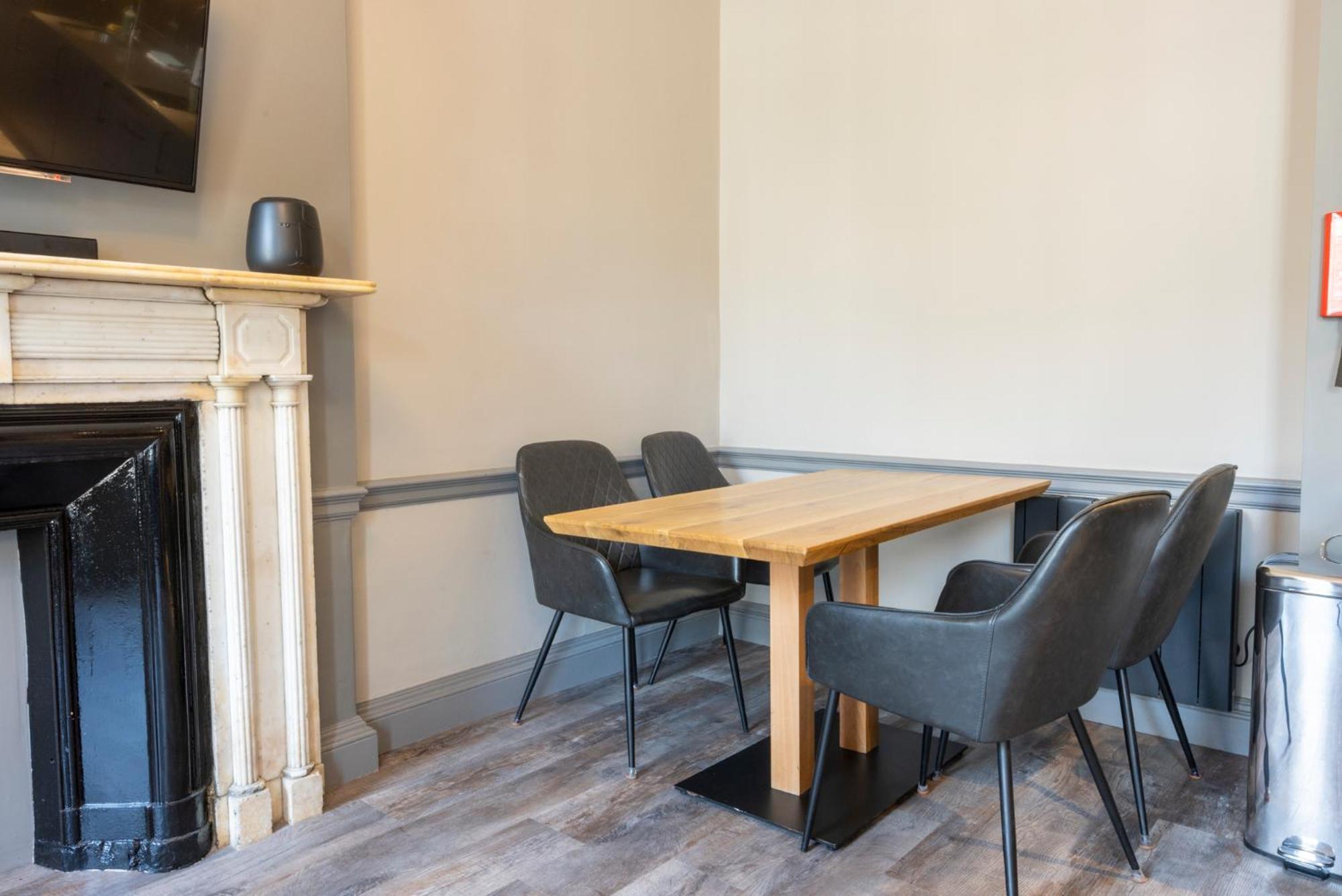 Mono New Town Aparthotel