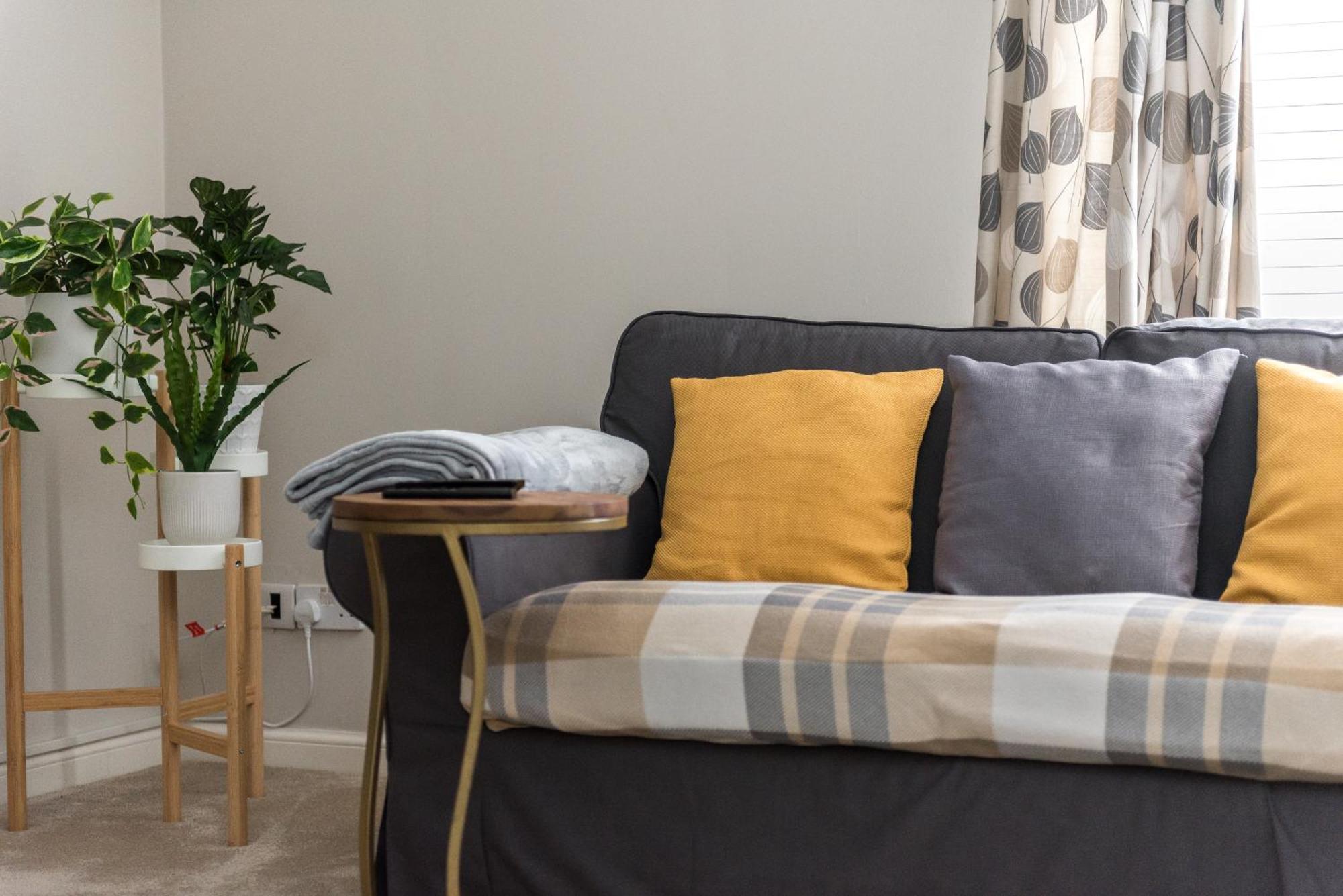 Apartment Cosy Roseburn Apartment, - 2 Bedrooms, Free Parking *