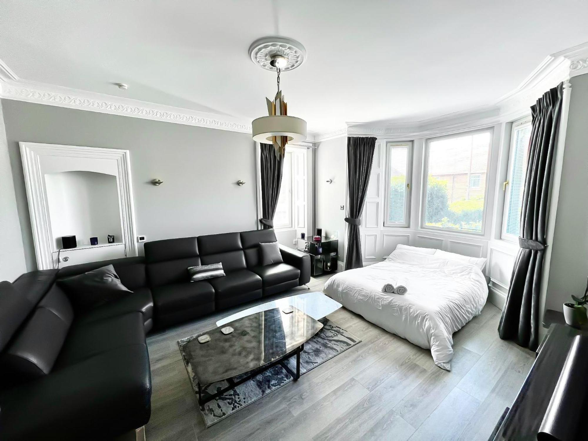 Apartment Immanuel House - Modern Luxury Victorian 1872 - Free Parking & Superfast Fibre Optic Wifi Edinburgh